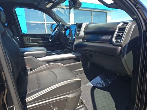 Used 2022 RAM 2500 Laramie w/ Night Edition image 4