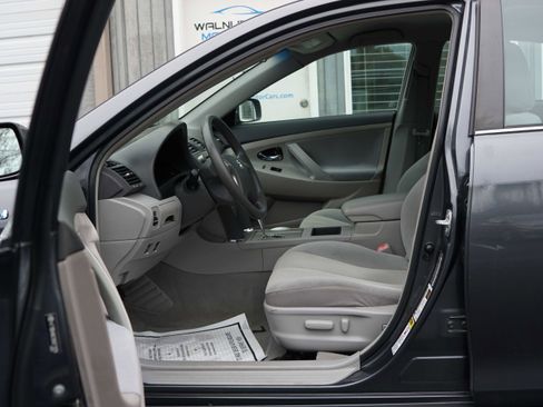 Used 2009 Toyota Camry Hybrid image 37