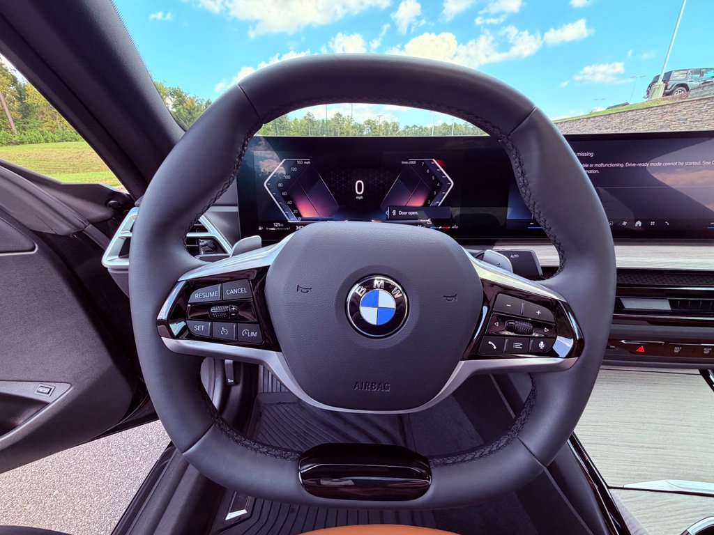 Used 2025 BMW 230i Coupe w/ M Sport Package RWD image 18