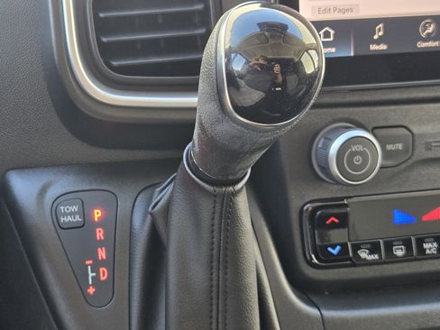 New 2026 RAM ProMaster 3500 w/ Quick Order Package 22G SLT image 17