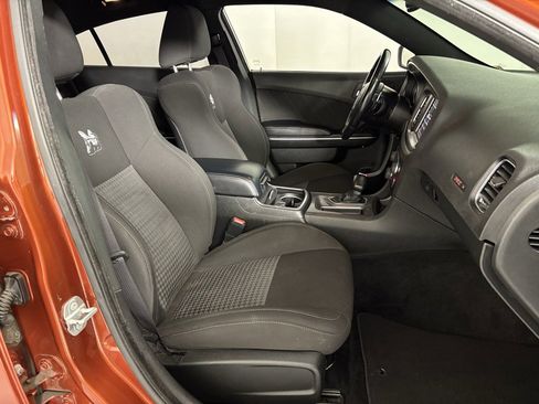 Used 2022 Dodge Charger Scat Pack w/ Driver Convenience Group image 46