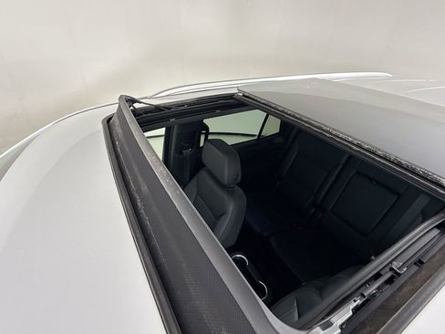 Used 2024 Chevrolet Tahoe LT image 25