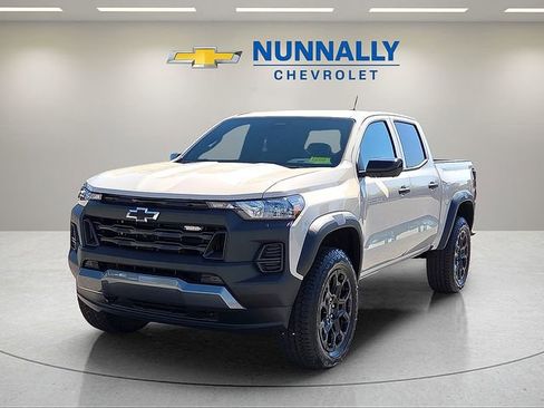 New 2026 Chevrolet Colorado Trail Boss AWD/4WD image 1