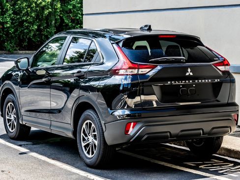 New 2026 Mitsubishi Eclipse Cross ES AWD/4WD image 6