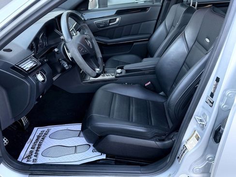 Used 2010 Mercedes-Benz E 63 AMG Sedan image 11