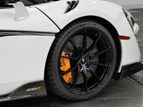 Used 2019 McLaren 600LT RWD image 38