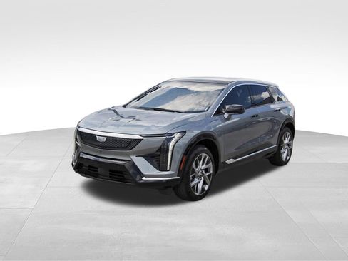 New 2027 Cadillac Optiq Luxury AWD/4WD image 2