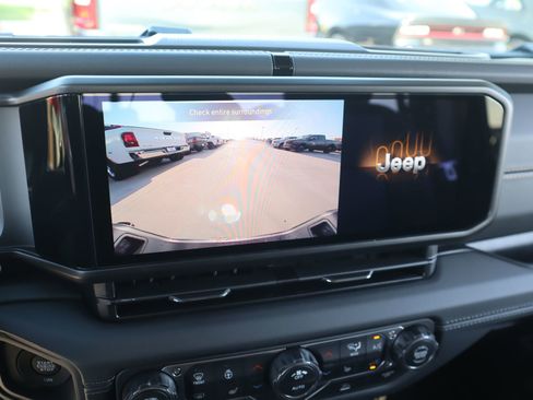 New 2026 Jeep Gladiator Mojave AWD/4WD image 6