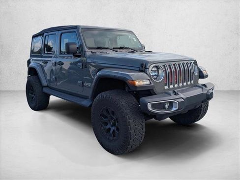 Used 2019 Jeep Wrangler Unlimited Sahara w/ Safety Group image 3