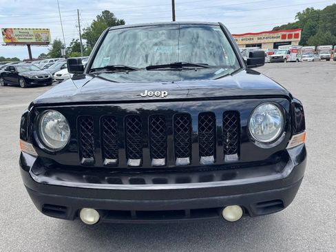 Used 2014 Jeep Patriot Sport FWD image 2