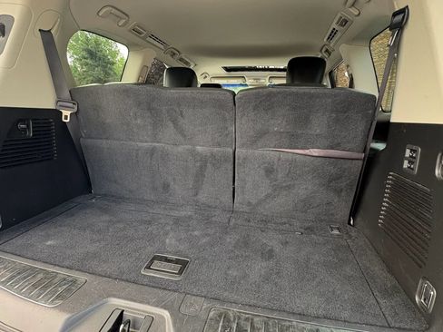 Used 2016 INFINITI QX80 4WD w/ Deluxe Technology Package image 29