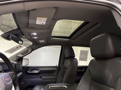 Used 2022 GMC Sierra 1500 SLT w/ SLT Premium Plus Package image 20