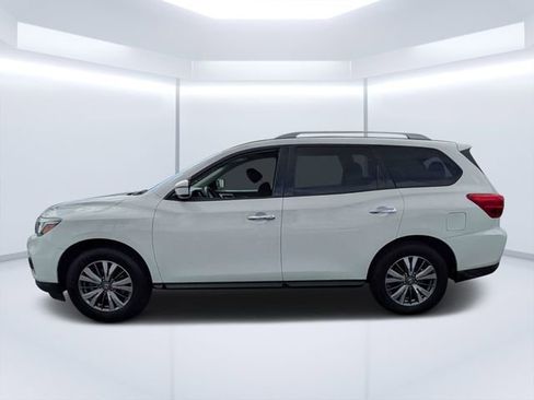 Used 2018 Nissan Pathfinder SV FWD image 6
