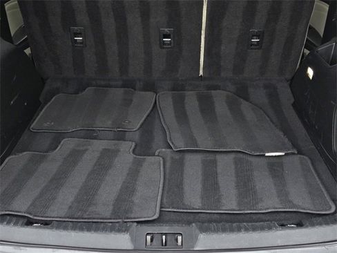 Used 2022 Ford Edge Titanium image 10