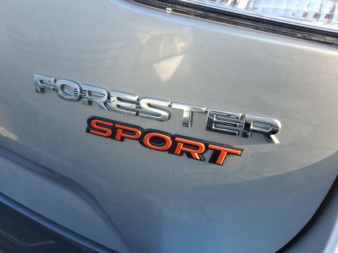 Used 2023 Subaru Forester Sport image 9