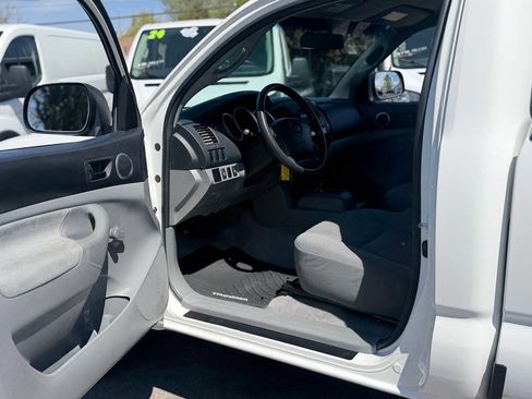 Used 2010 Toyota Tacoma 2WD Regular Cab image 76