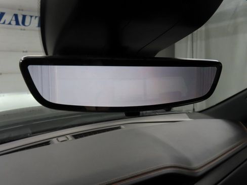 Used 2022 GMC Sierra 1500 AT4 w/ AT4 Premium Package image 28