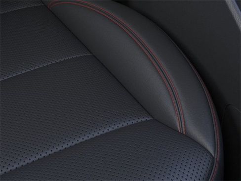 New 2025 Chevrolet Trax RS w/ Driver Confidence Package image 21