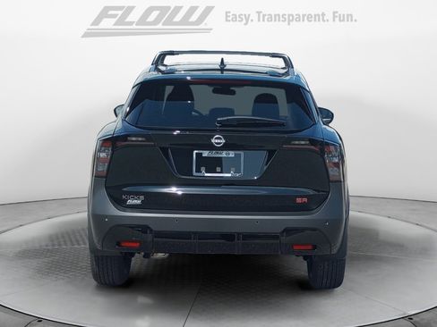 New 2026 Nissan Kicks SR image 6