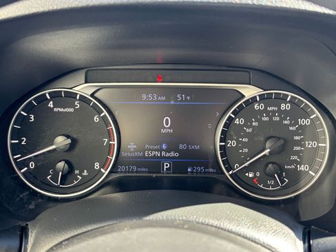 Used 2025 Nissan Altima 2.5 SV image 40