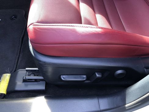 Used 2019 Lexus IS 300 F Sport image 13