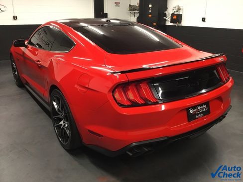 Used 2018 Ford Mustang GT Premium w/ Equipment Group 401A image 7