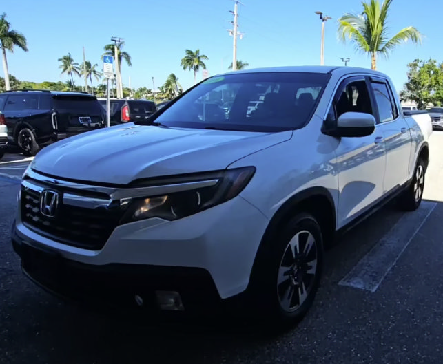 Used 2019 Honda Ridgeline RTL image 3