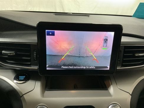 Used 2024 Ford Explorer XLT w/ Equipment Group 202A image 35