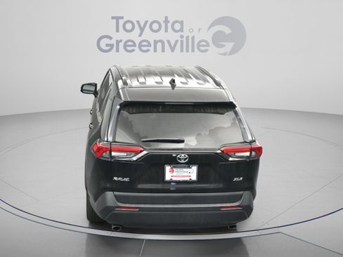Certified 2025 Toyota RAV4 XLE image 12