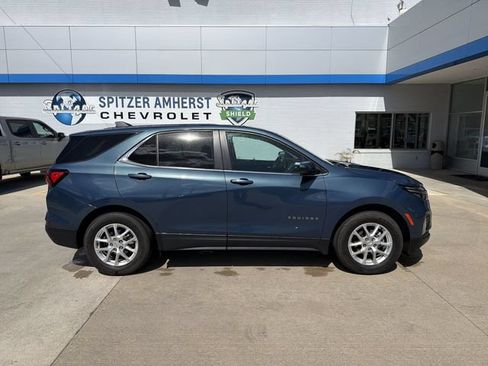 Used 2024 Chevrolet Equinox LT w/ LPO, Floor Liner Package FWD image 11