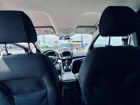 Used 2015 Ford Escape SE w/ Equipment Group 201A image 27