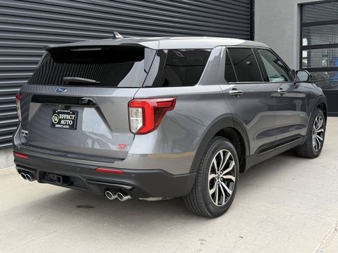 Used 2022 Ford Explorer ST AWD/4WD image 11