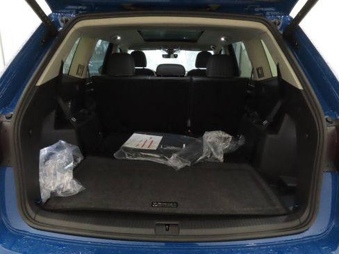 New 2025 Volkswagen Atlas SEL image 23