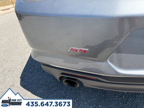 Used 2020 Chevrolet Camaro SS RWD image 10