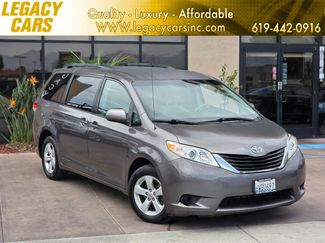 Used 2012 Toyota Sienna LE w/ Preferred Pkg FWD video 1