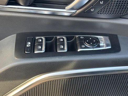 Used 2025 Kia Telluride SX Prestige X-Line image 18