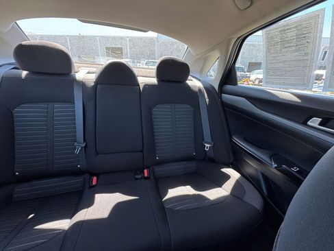 Used 2025 Kia K5 LXS image 36