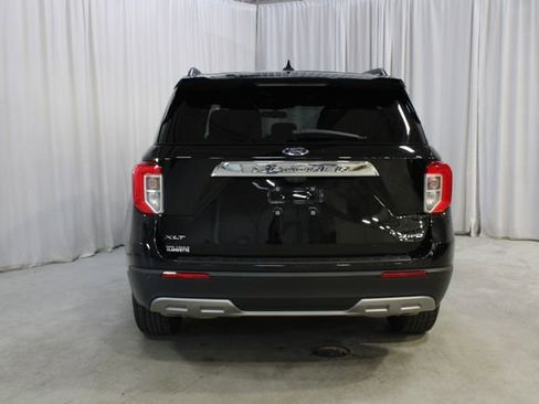 Used 2023 Ford Explorer XLT w/ Equipment Group 202A image 25