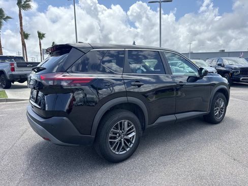 Used 2023 Nissan Rogue S FWD image 5