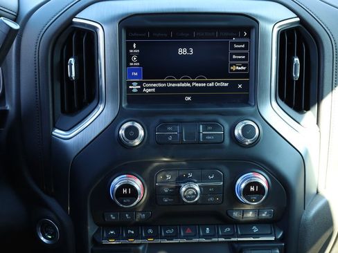 Used 2021 GMC Sierra 1500 Denali w/ Technology Package image 11