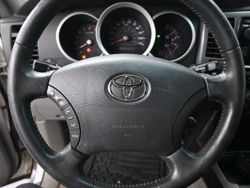 Used 2007 Toyota 4Runner SR5 RWD image 27