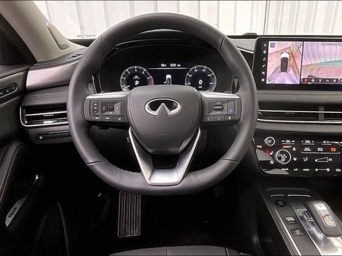 Certified 2026 INFINITI QX60 Luxe w/ Cargo Package AWD/4WD image 5