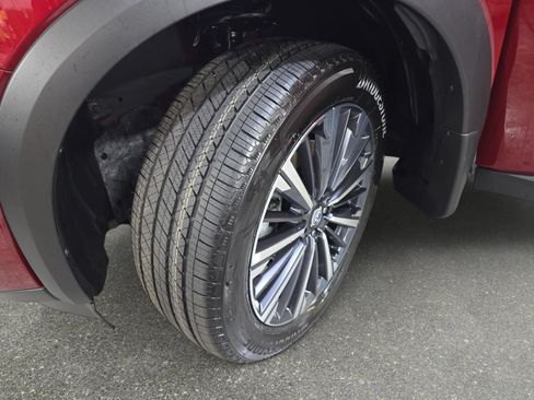 New 2026 Nissan Pathfinder Platinum FWD image 31