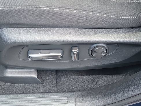Certified 2024 Honda CR-V EX image 20