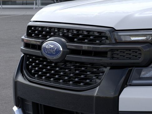 New 2026 Ford Ranger XLT w/ FX4 Off-Road Package AWD/4WD image 17