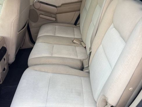Used 2007 Ford Explorer Sport Trac XLT AWD/4WD image 12