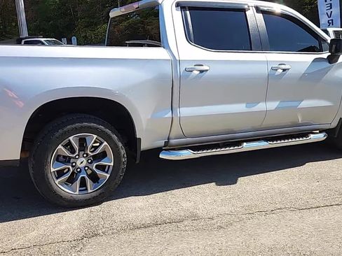 Used 2022 Chevrolet Silverado 1500 RST image 9
