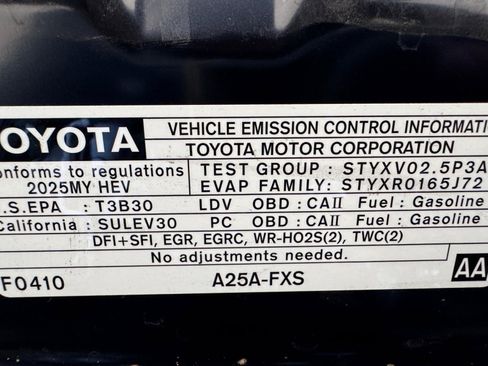 Used 2025 Toyota Camry LE w/ Convenience Package FWD image 20