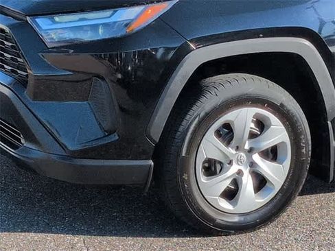 Used 2023 Toyota RAV4 LE image 11