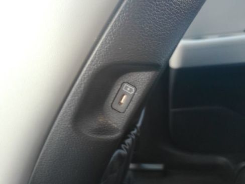 Used 2024 Hyundai Palisade SEL FWD image 32